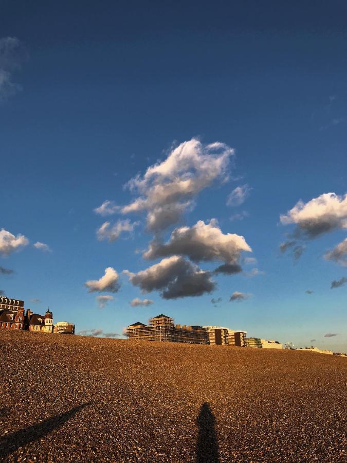 The Beach Hideaways Apartment Brighton Exterior photo